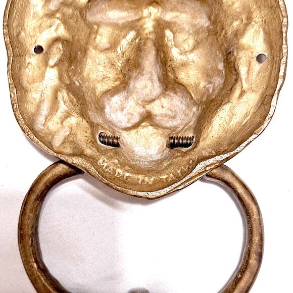 Vintage Brass Lion Head Door Knocker - Size: 7.25" x 4.25" - Picture 4 of 8